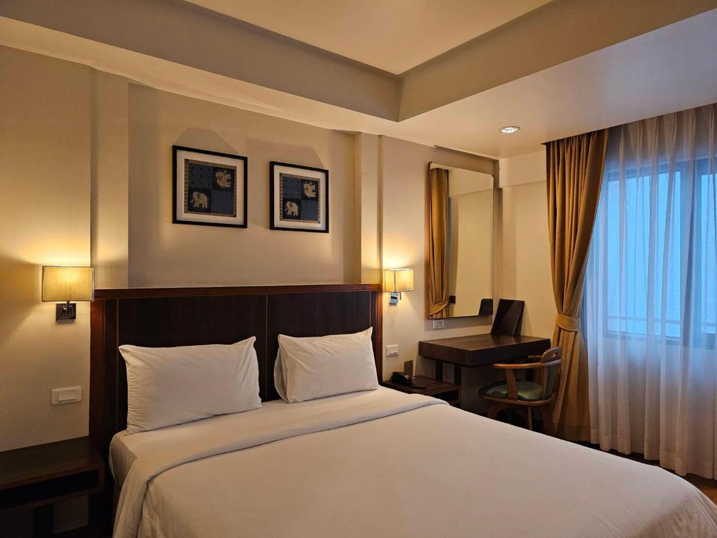 Dynasty Inn Bangkok Ngoại thất bức ảnh