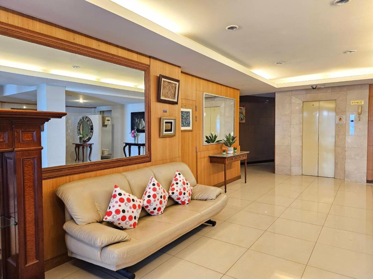 Dynasty Inn Bangkok Ngoại thất bức ảnh