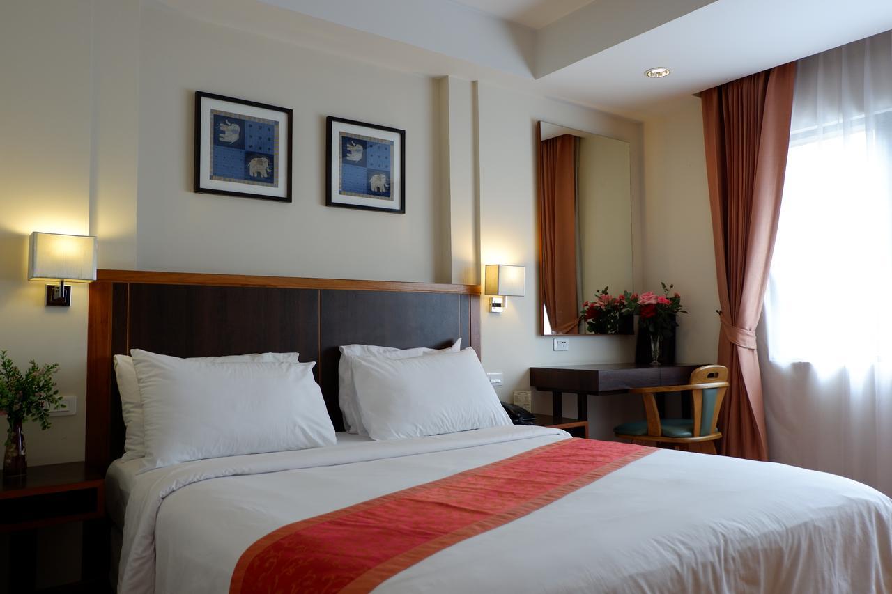 Dynasty Inn Bangkok Ngoại thất bức ảnh